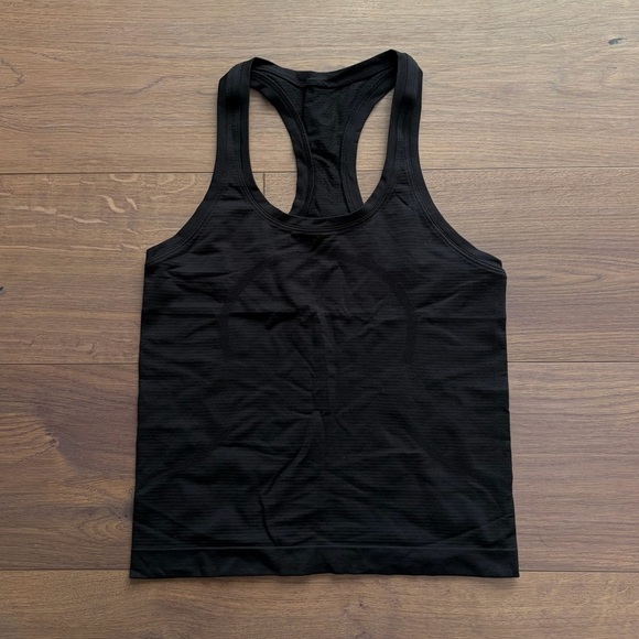 lululemon athletica Tops - Lulu Waist length Swiftly
